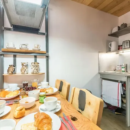 Small Haven Of Peace With Mont-blanc View 아파트
