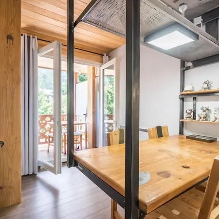 Small Haven Of Peace With Mont-blanc View 아파트 *